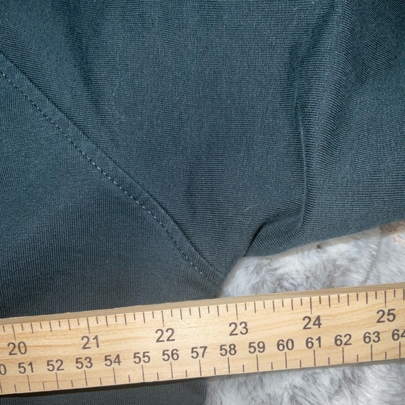 Women’s Plus size activewear, plus size loungewear, Plus size gym suit - Picture 6 of 13